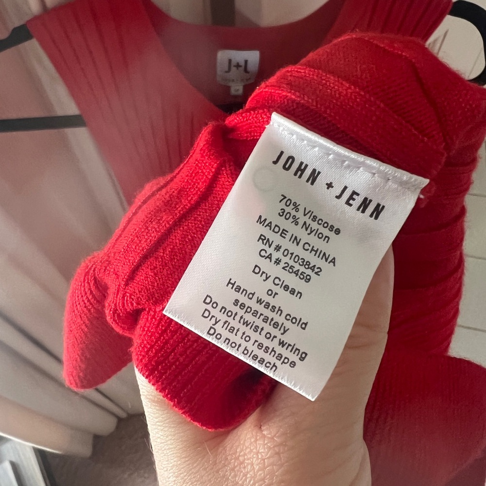 John + Jenn Vibrant Red Midi Dress - Picture 6 of 6
